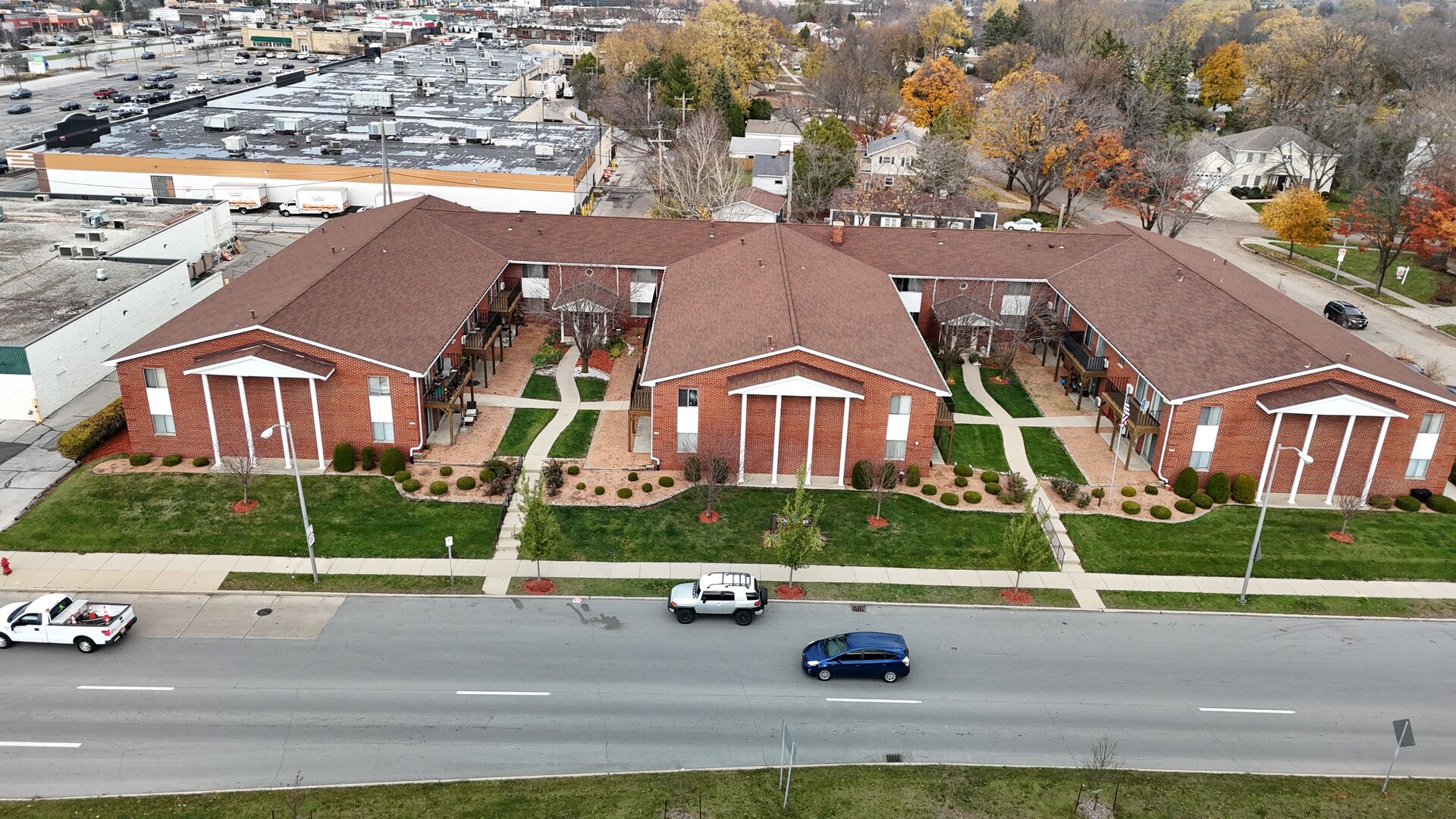 10610_Oklahoma_-_Aerial_1 top of the roof on Oklahoma ave